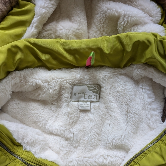 Green tea fluffy vest - Picture 4 of 4